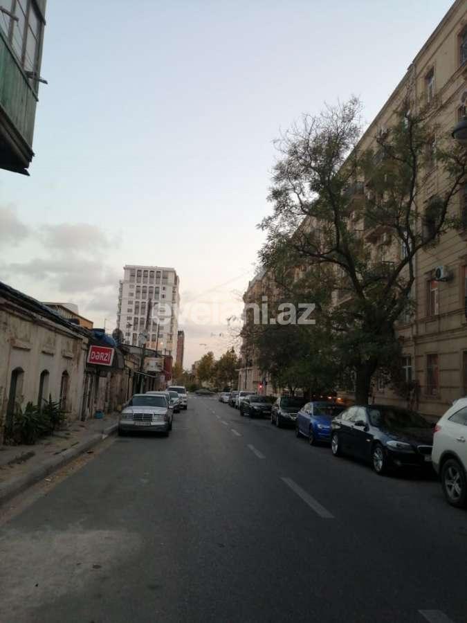 Satılır, köhnə tikili, 2 otaqlı, 65 m², Nizami m.