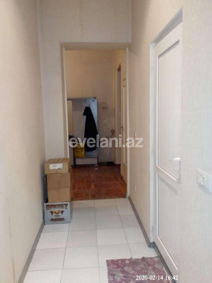 Sale, old building, 3 room, 70 m², Nariman Narimanov m.