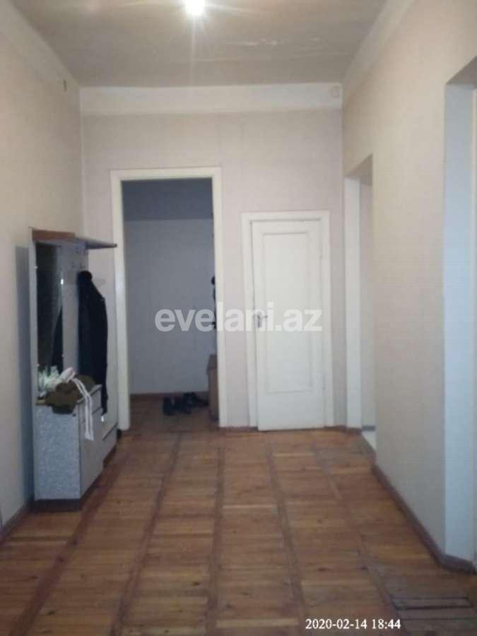 Sale, old building, 3 room, 70 m², Nariman Narimanov m.