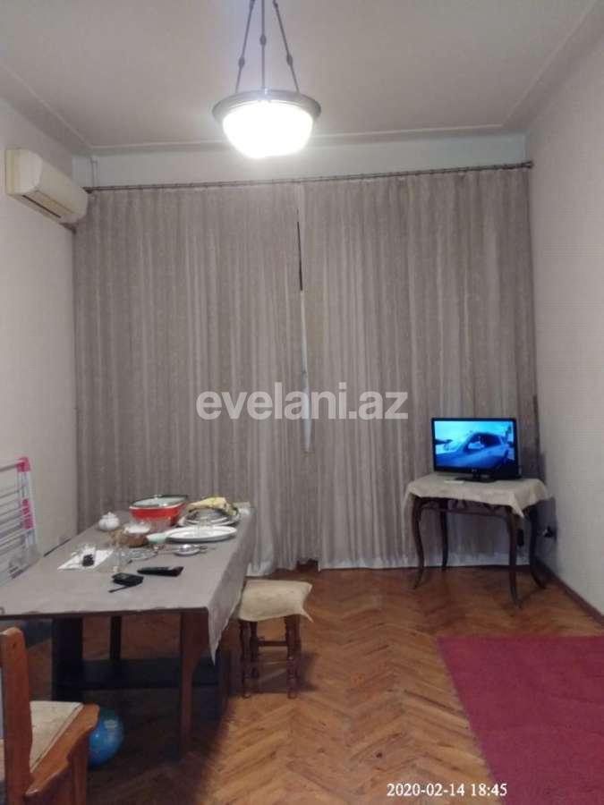 Sale, old building, 3 room, 70 m², Nariman Narimanov m.