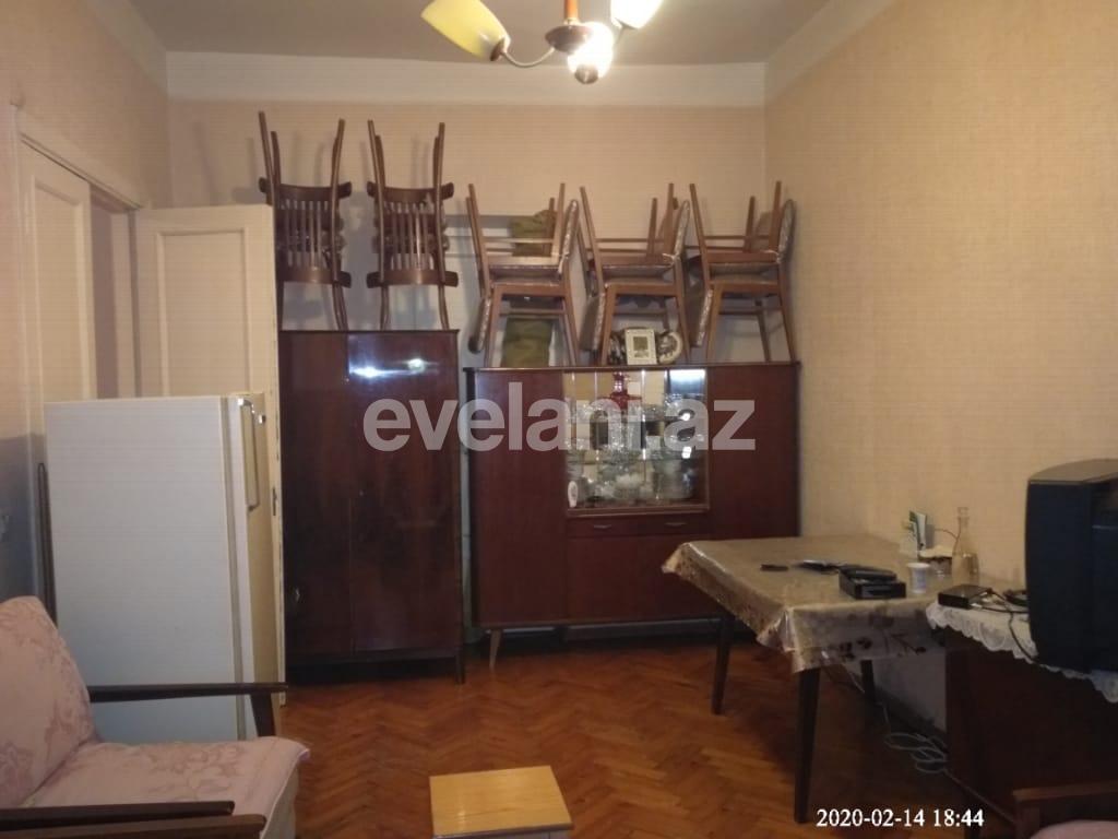 Sale, old building, 3 room, 70 m², Nariman Narimanov m.