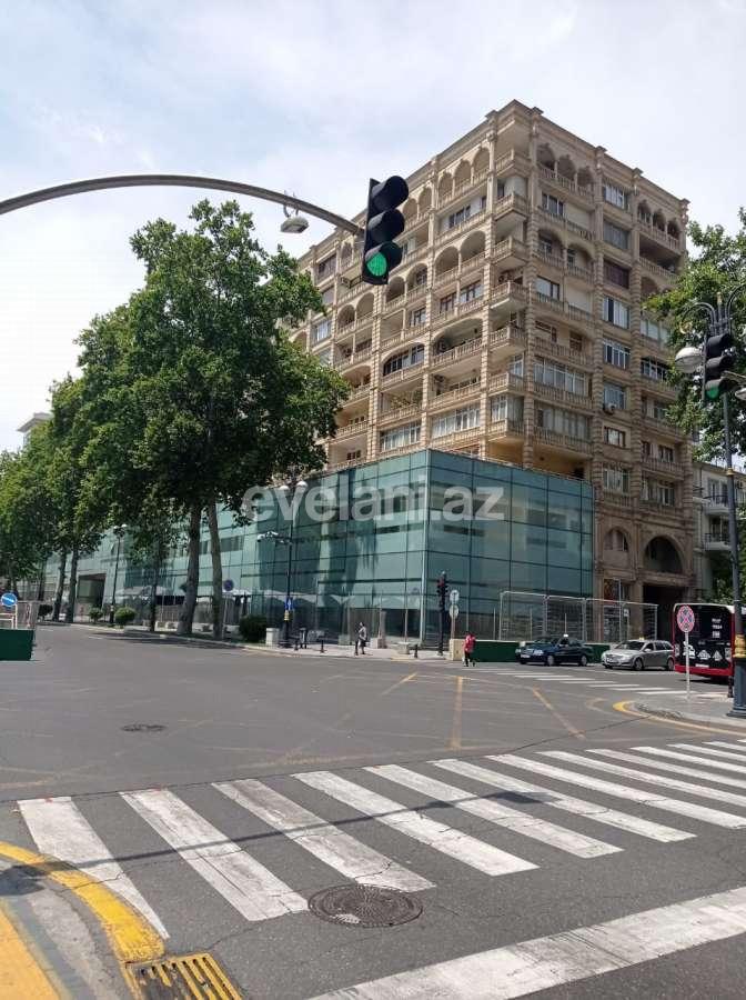 Sale, old building, 3 room, 110 m², 28 may m.