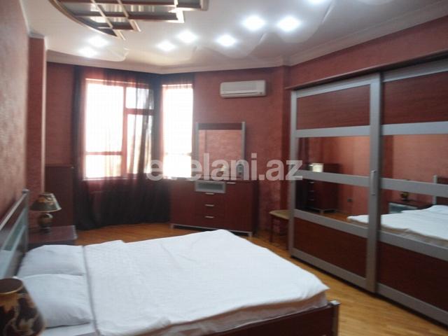 Satılır, yeni tikili, 4 otaqlı, 190 m², 28 may m.