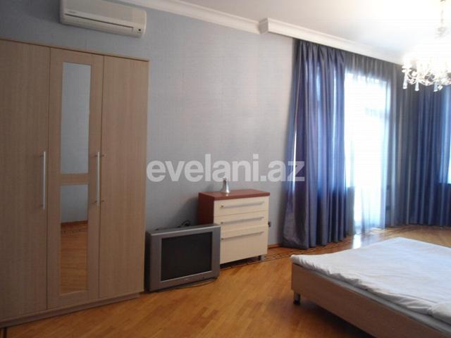 Satılır, yeni tikili, 4 otaqlı, 190 m², 28 may m.