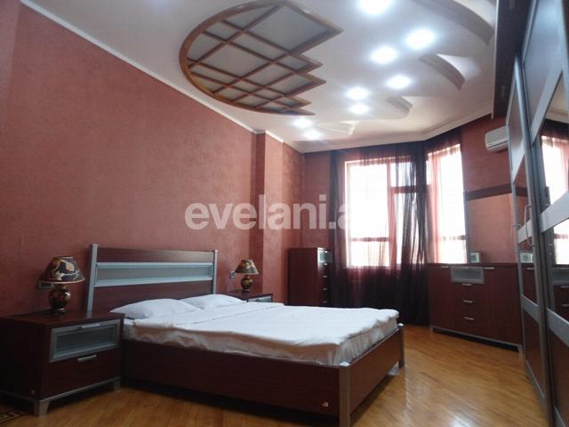Satılır, yeni tikili, 4 otaqlı, 190 m², 28 may m.