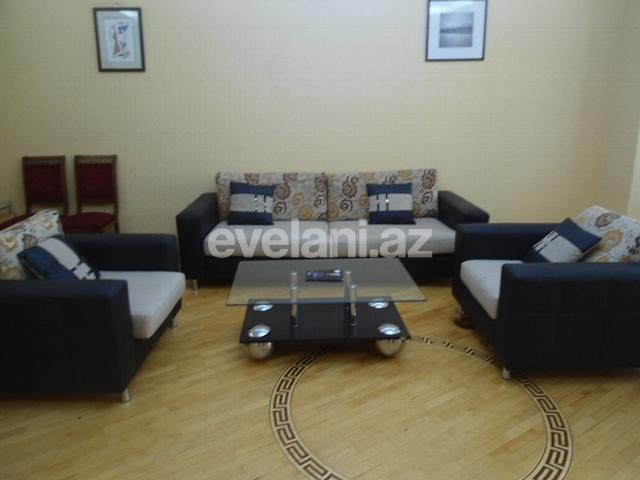 Satılır, yeni tikili, 4 otaqlı, 190 m², 28 may m.