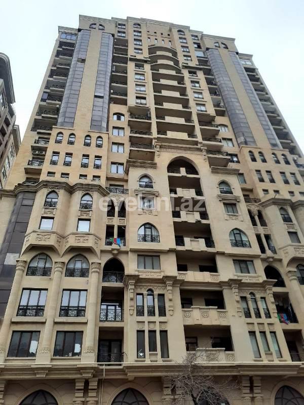 Satılır, yeni tikili, 5 otaqlı, 224 m², 28 may m.