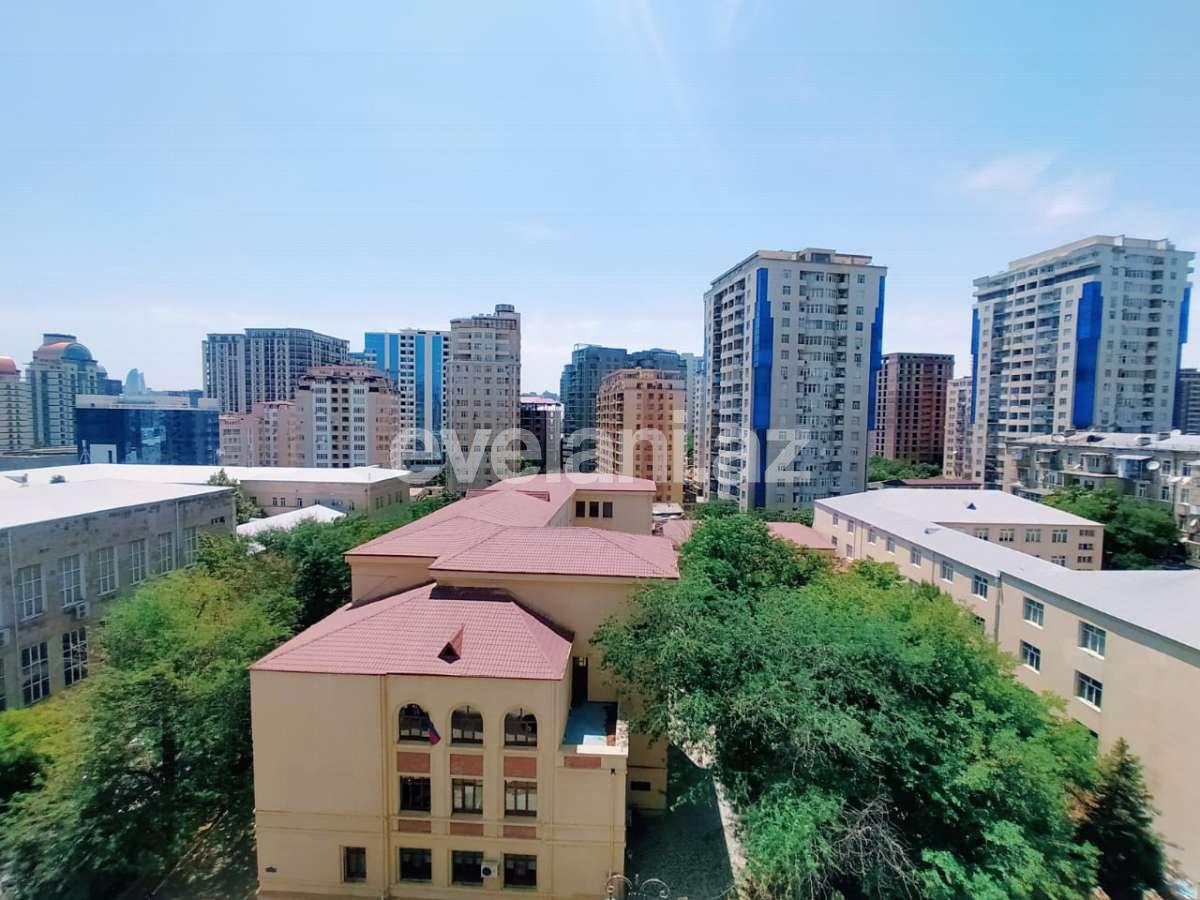Satılır, yeni tikili, 2 otaqlı, 72 m², 28 may m.