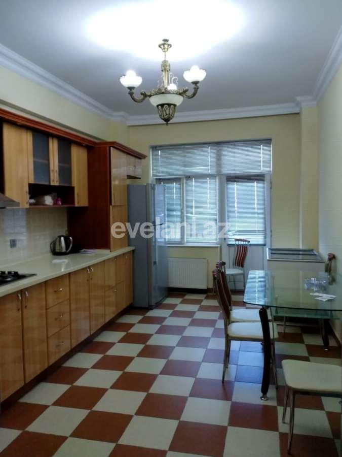 Sale, new building, 4 room, 200 m², Nizami m.