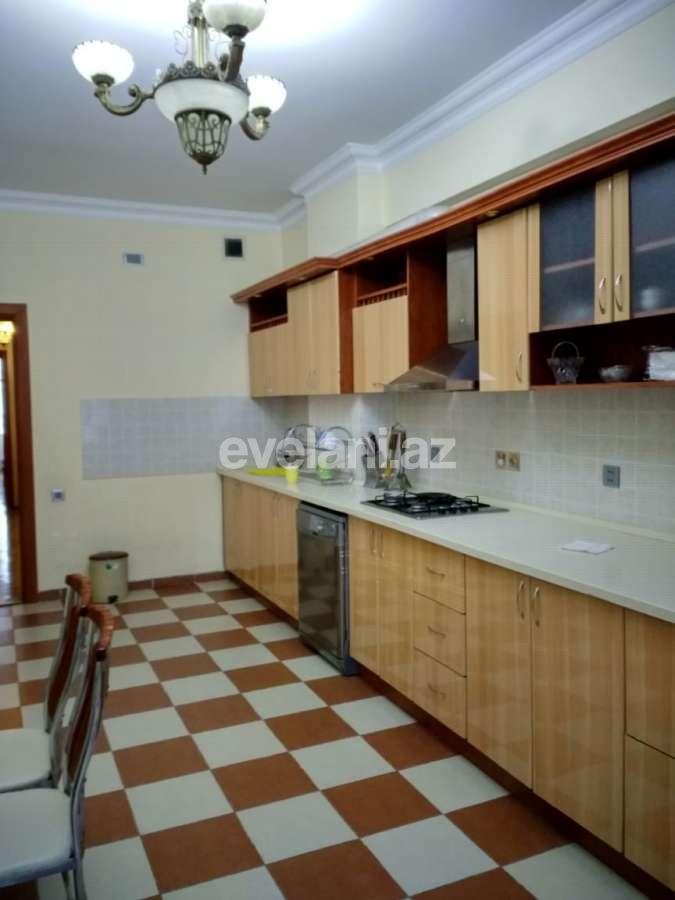 Sale, new building, 4 room, 200 m², Nizami m.