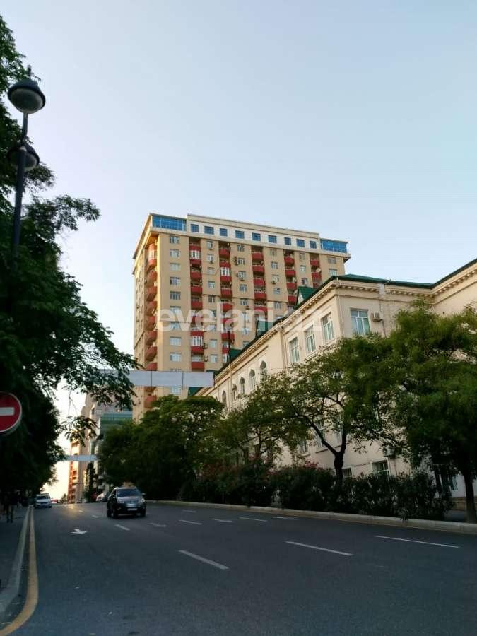 Sale, new building, 4 room, 200 m², Nizami m.