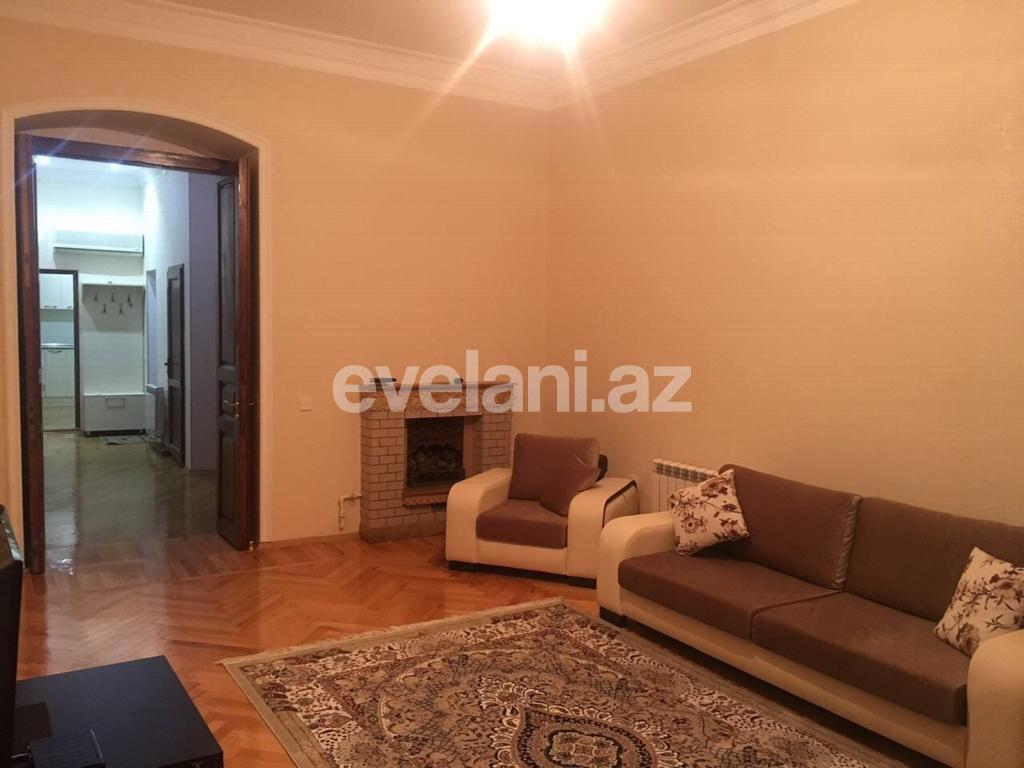 Kirayə verilir, köhnə tikili, 3 otaqlı, 130 m², İçəri Şəhər m.