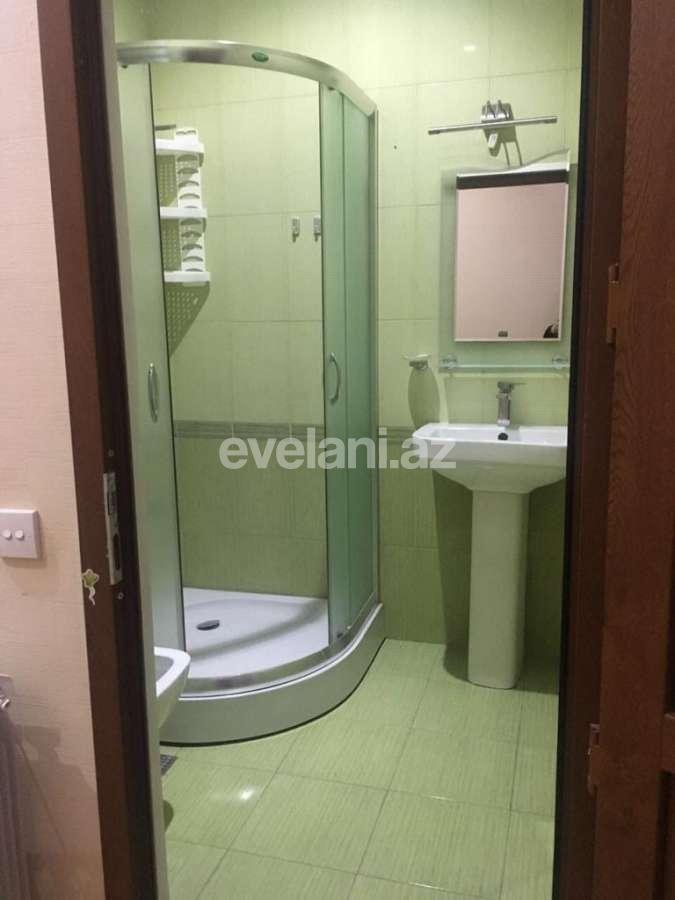 Kirayə verilir, köhnə tikili, 3 otaqlı, 130 m², İçəri Şəhər m.