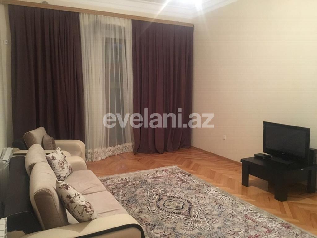 Kirayə verilir, köhnə tikili, 3 otaqlı, 130 m², İçəri Şəhər m.