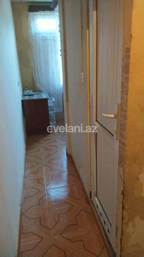 Satılır, köhnə tikili, 2 otaqlı, 52 m², Azadlıq prospekti m.