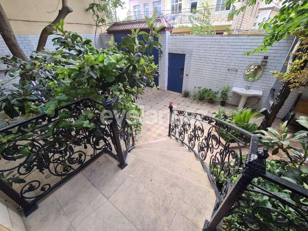 Sale, villa, 6 room, 400 m², Shah Ismail Khatai m.