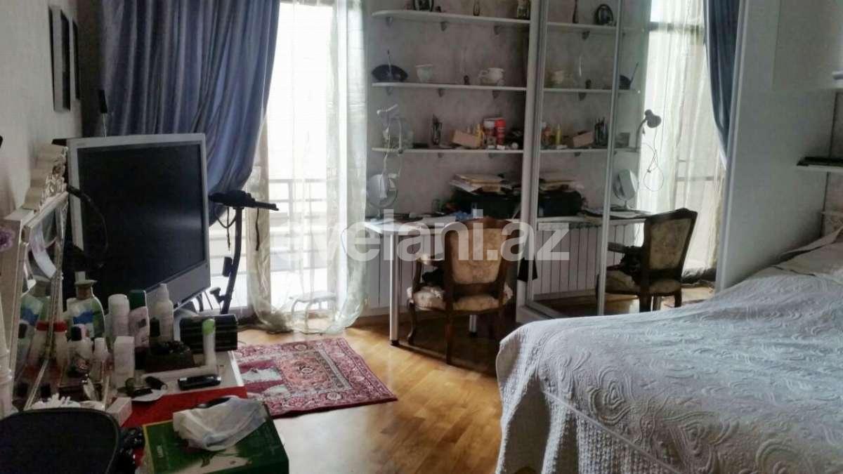 Sale, new building, 3 room, 150 m², Nasimi r.