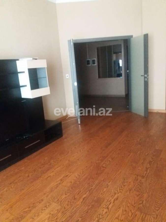Satılır, yeni tikili, 4 otaqlı, 180 m², 28 may m.