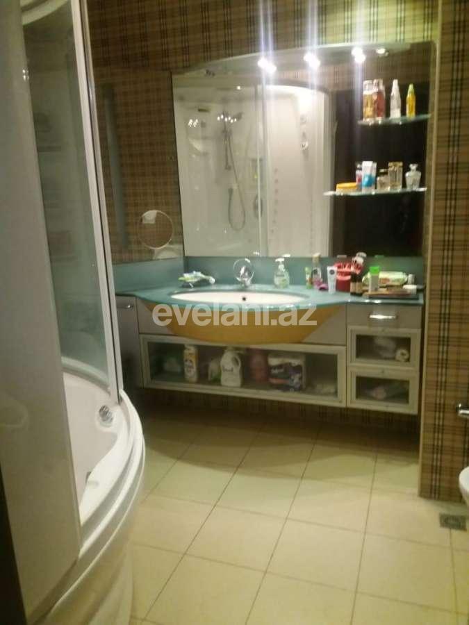 Satılır, yeni tikili, 4 otaqlı, 180 m², 28 may m.