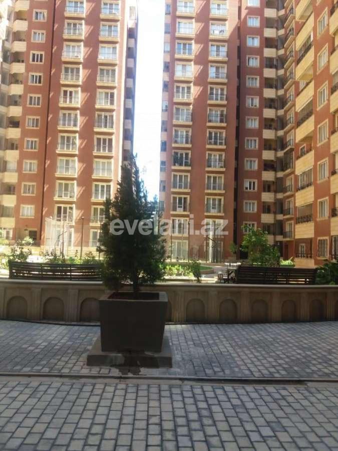 Satılır, yeni tikili, 4 otaqlı, 180 m², 28 may m.