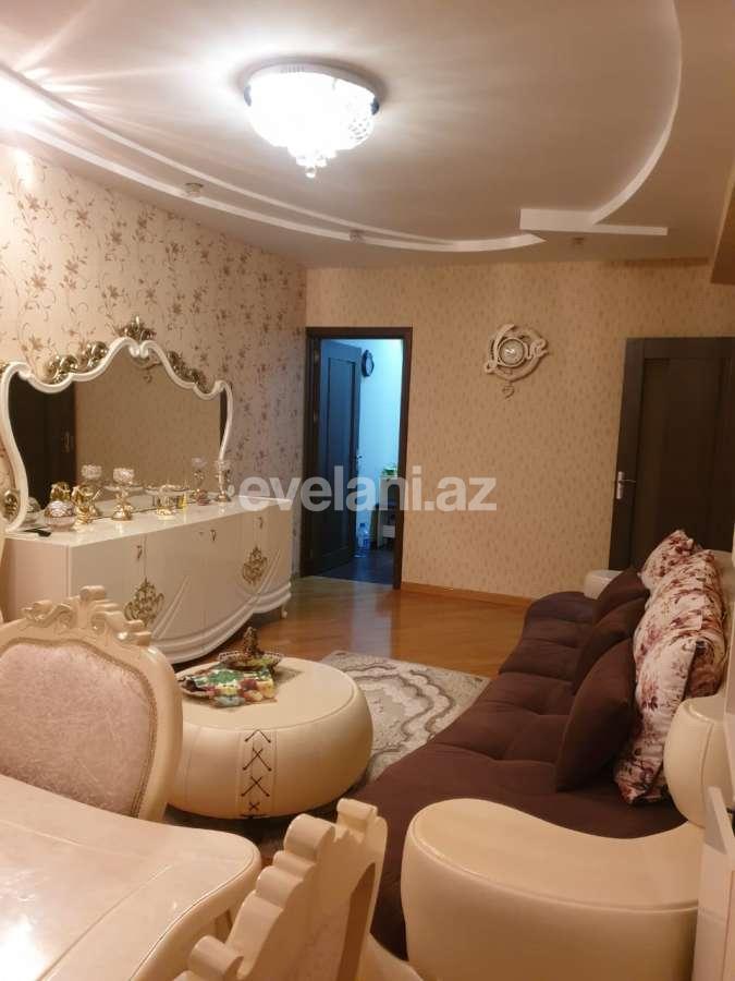 Satılır, yeni tikili, 2 otaqlı, 65 m², İnşaatçılar m.