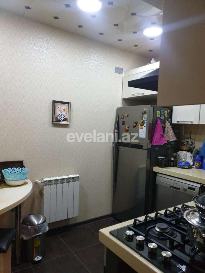 Satılır, yeni tikili, 2 otaqlı, 65 m², İnşaatçılar m.