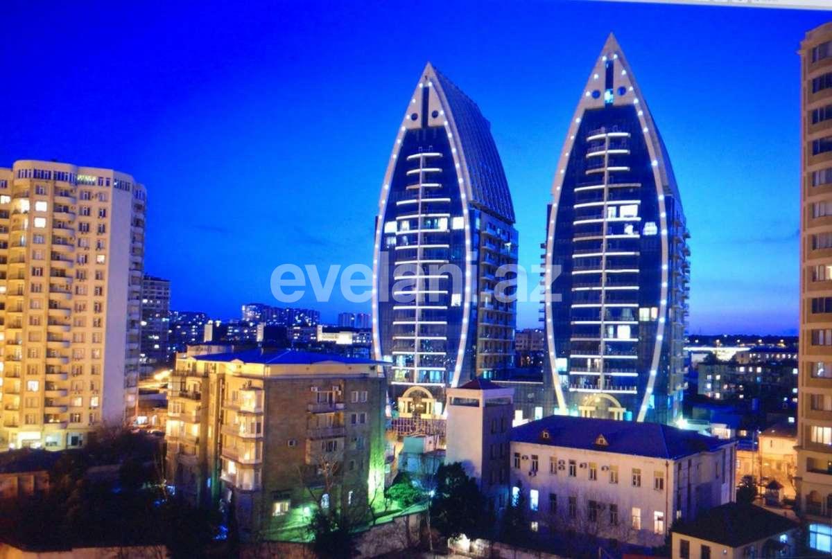 Satılır, yeni tikili, 4 otaqlı, 230 m², Elmlər Akademiyası m.