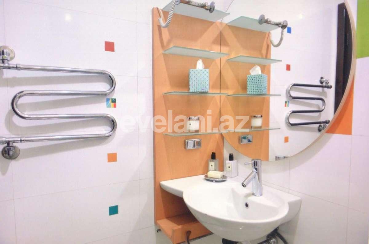 Satılır, yeni tikili, 4 otaqlı, 230 m², Elmlər Akademiyası m.