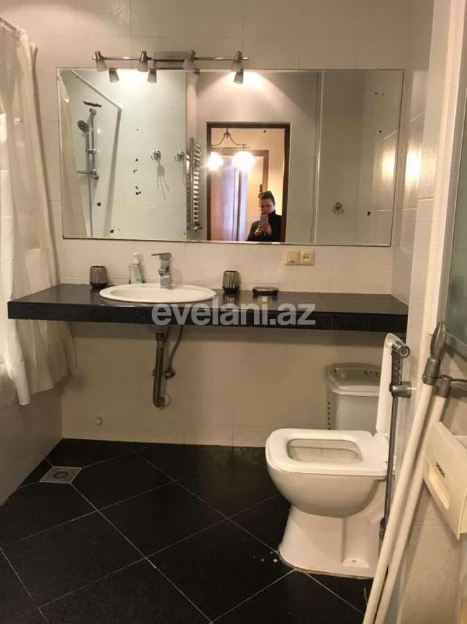 Kirayə verilir, yeni tikili, 2 otaqlı, 65 m², Elmlər Akademiyası m.