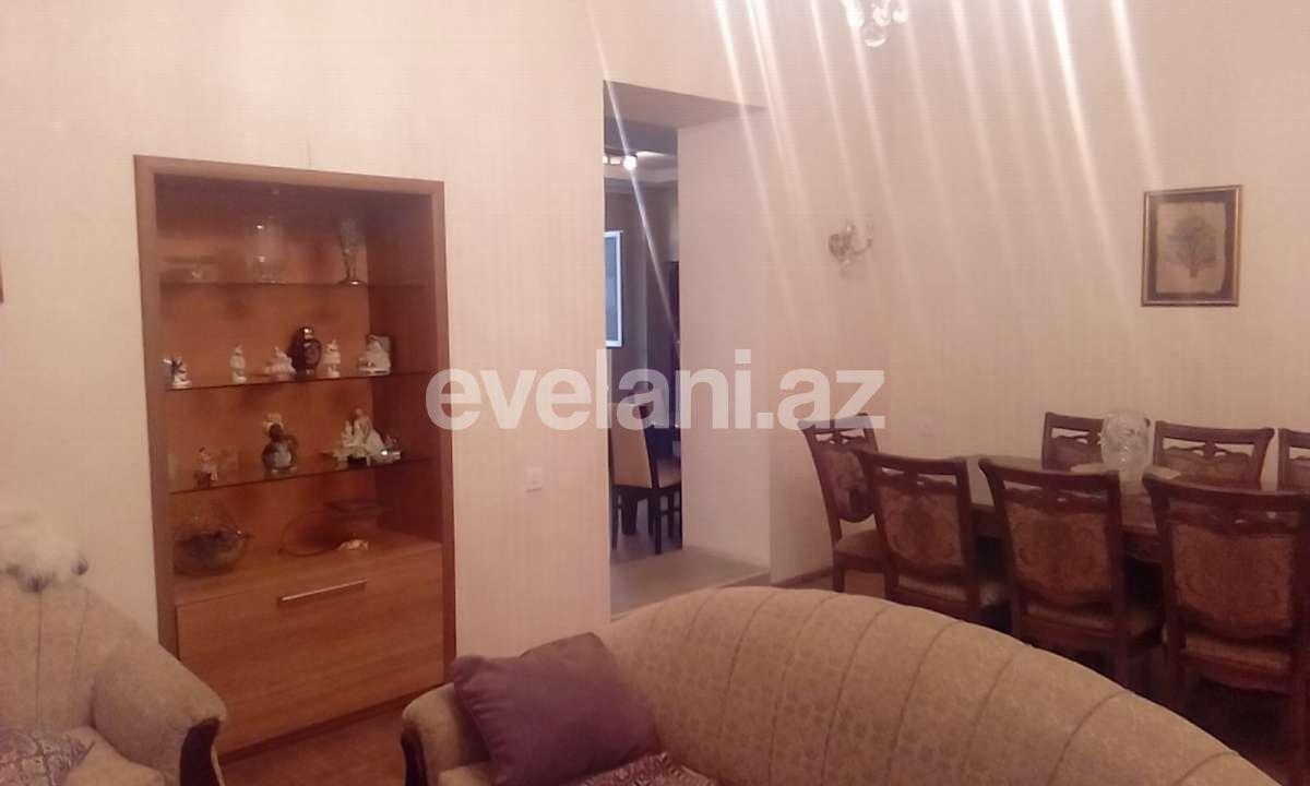 Sale, old building, 4 room, 300 m², 28 may m.