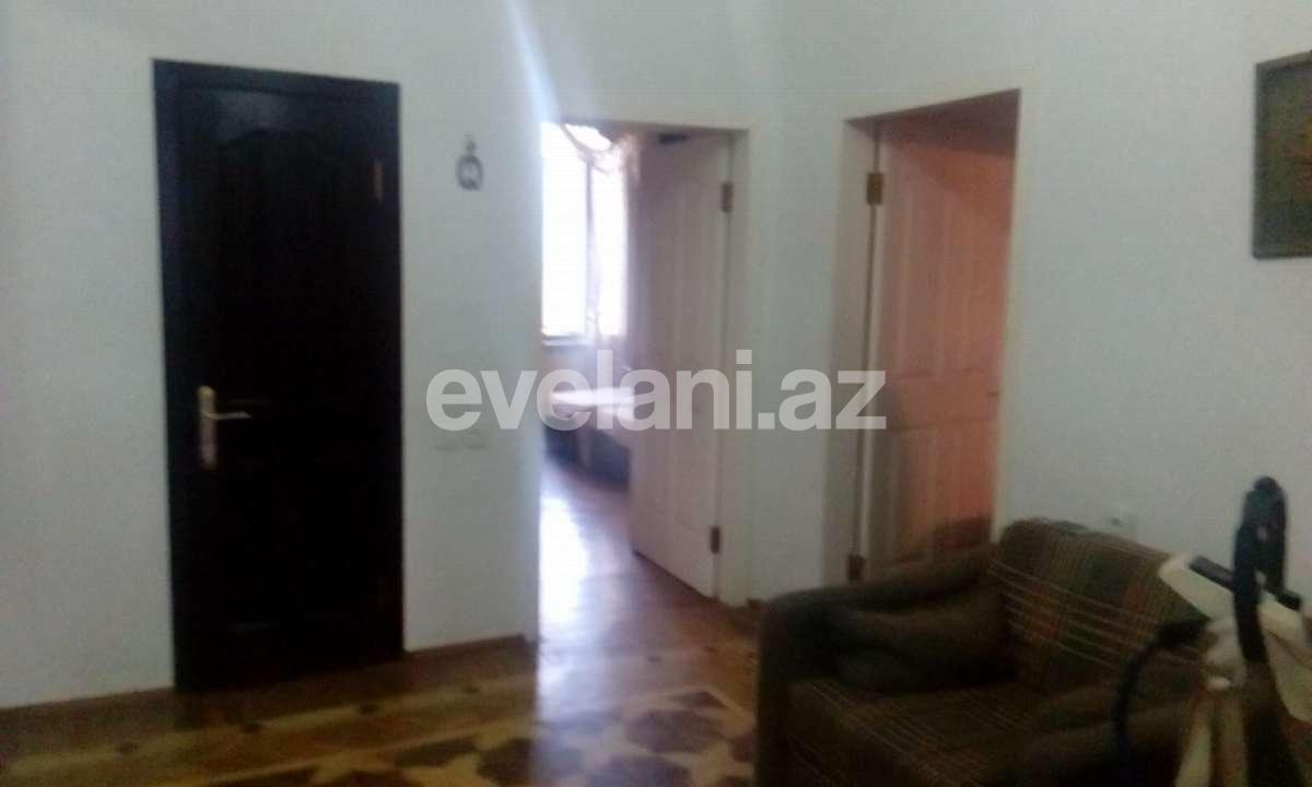 Sale, old building, 4 room, 300 m², 28 may m.