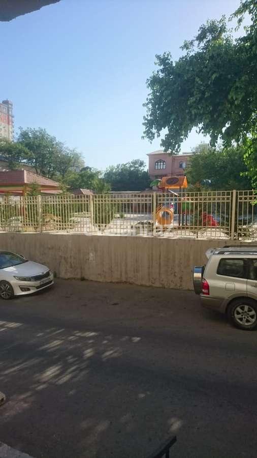 Продаётся, вторичка, 1-комнаты, 32 m², Низами m.