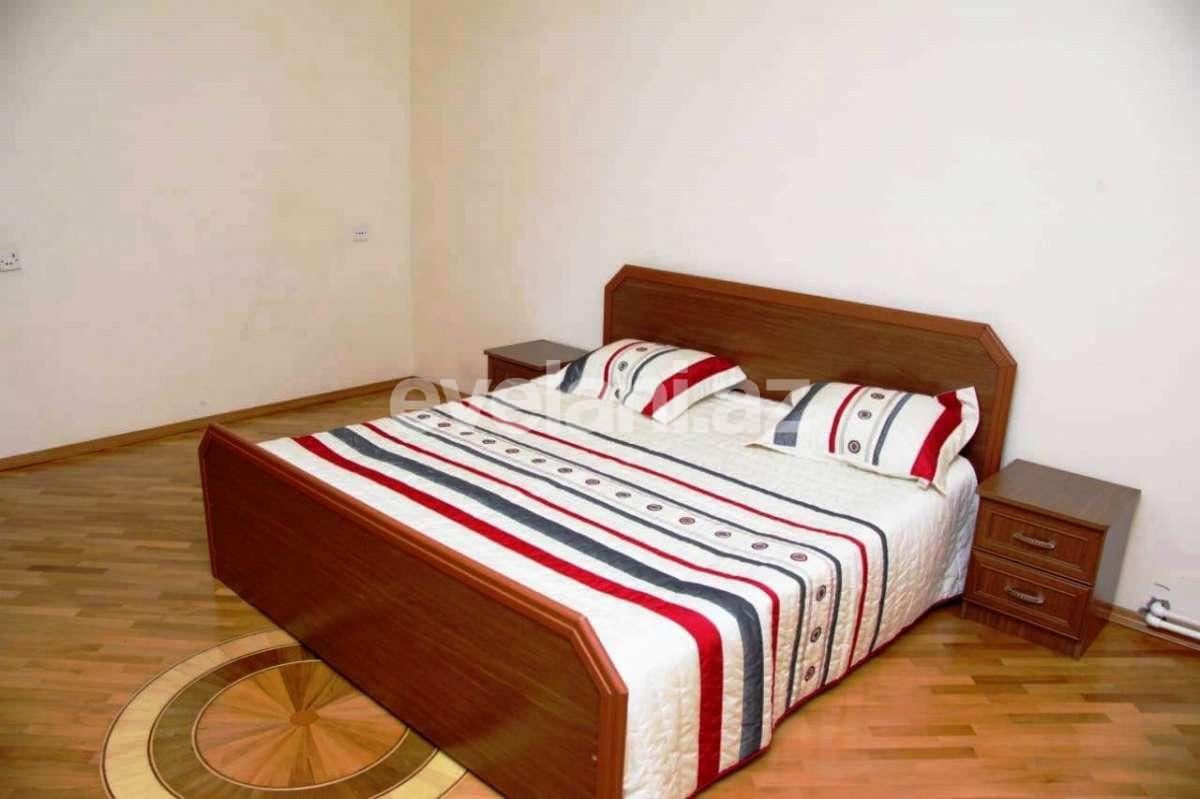 Satılır, villa, 9 otaqlı, 480 m², Xalqlar Dostluğu m.