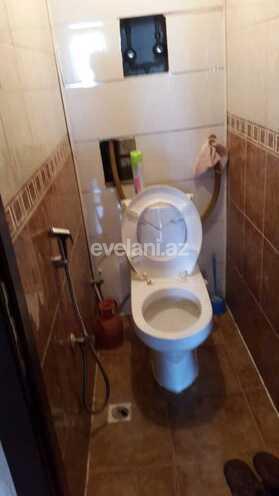 Satılır, köhnə tikili, 2 otaqlı, 55 m², Xalqlar Dostluğu m.