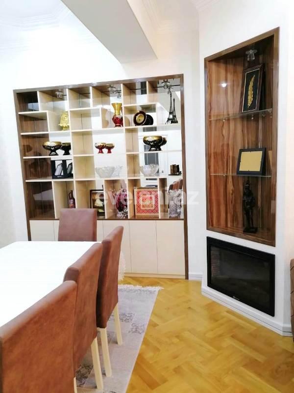 Satılır, yeni tikili, 3 otaqlı, 132 m², İçəri Şəhər m.