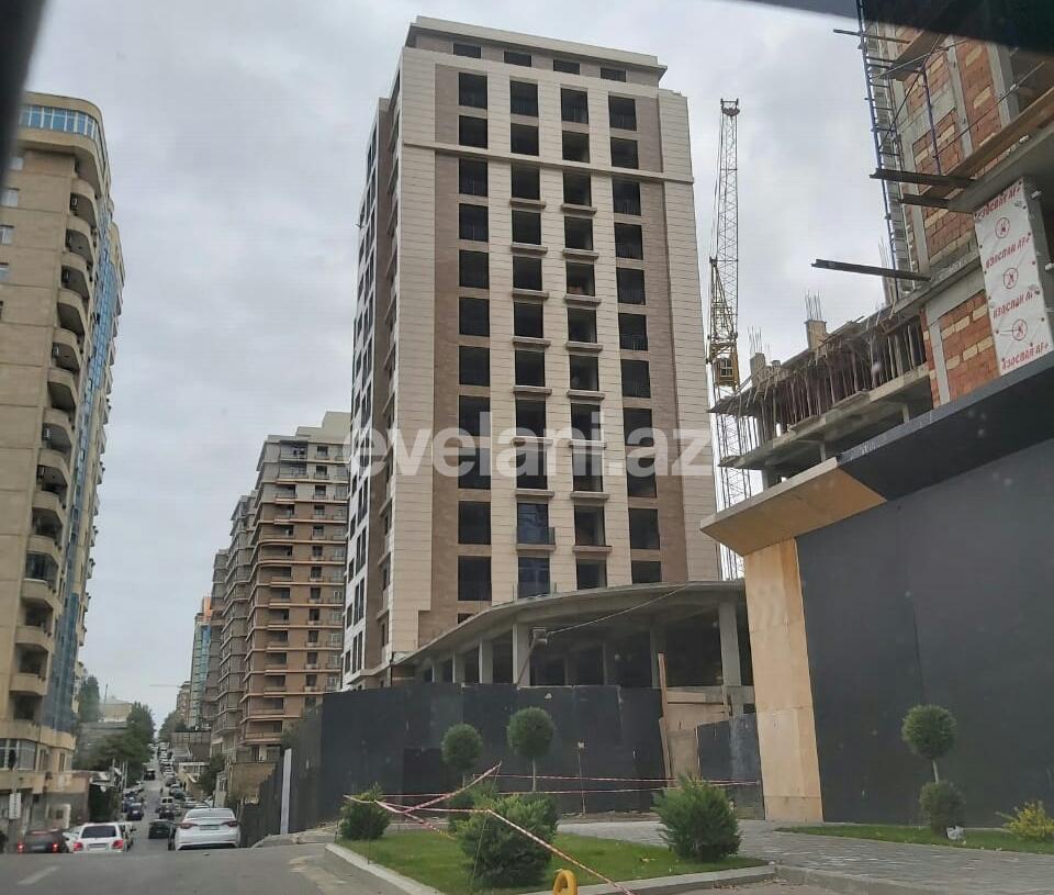 Sale, new building, 4 room, 190.5 m², Nasimi r.