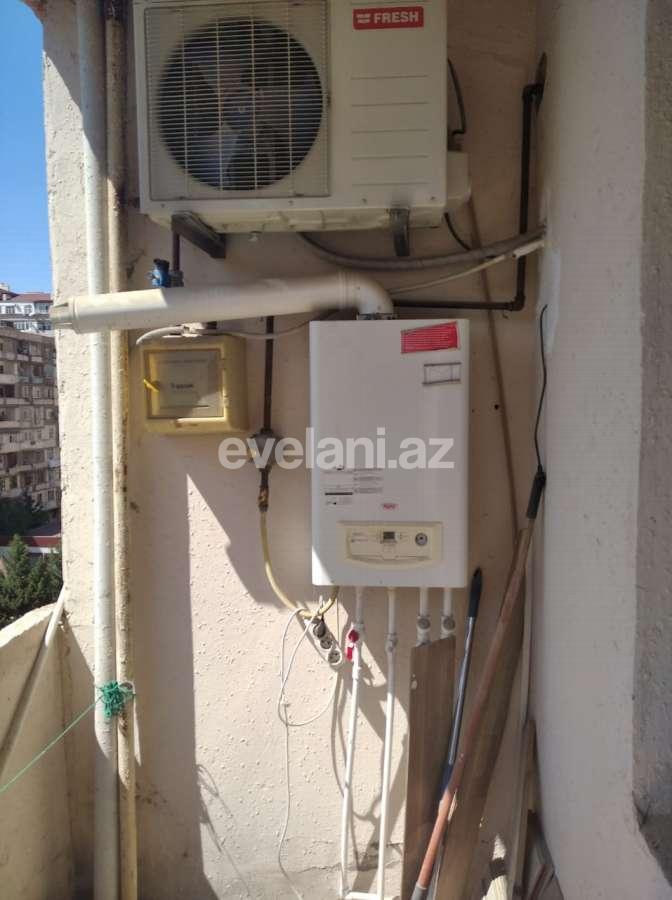 Satılır, yeni tikili, 2 otaqlı, 57 m², İnşaatçılar m.