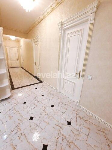 Satılır, yeni tikili, 4 otaqlı, 164 m², Memar Əcəmi m.