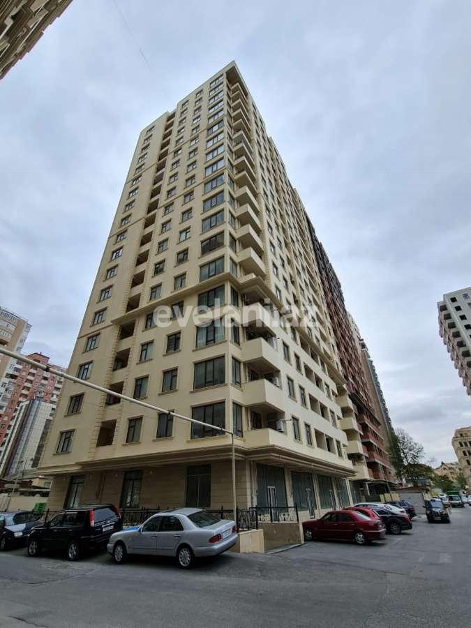 Satılır, yeni tikili, 3 otaqlı, 167 m², 8 Noyabr m.