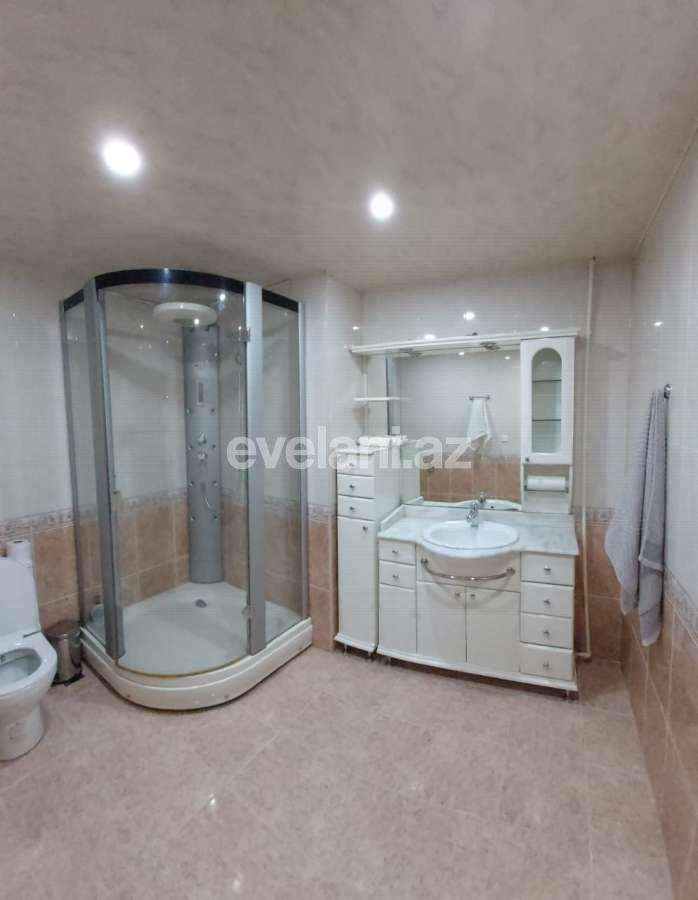 Sale, old building, 4 room, 187 m², 28 may m.