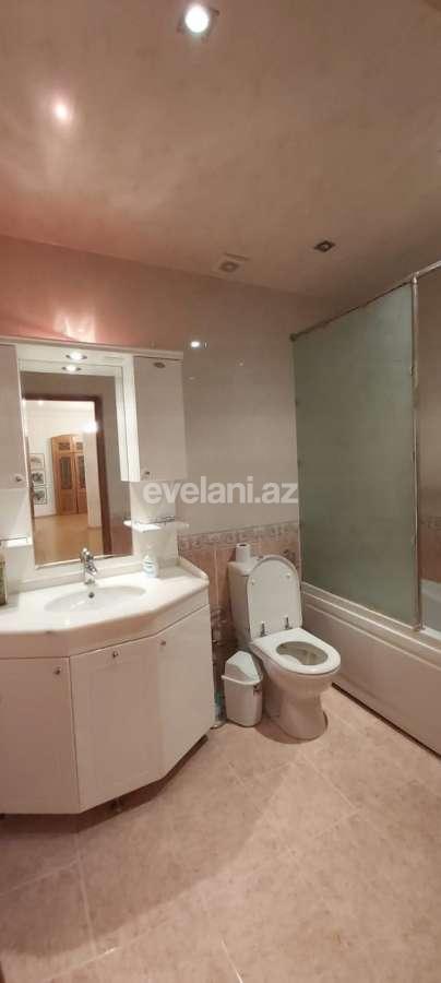 Sale, old building, 4 room, 187 m², 28 may m.