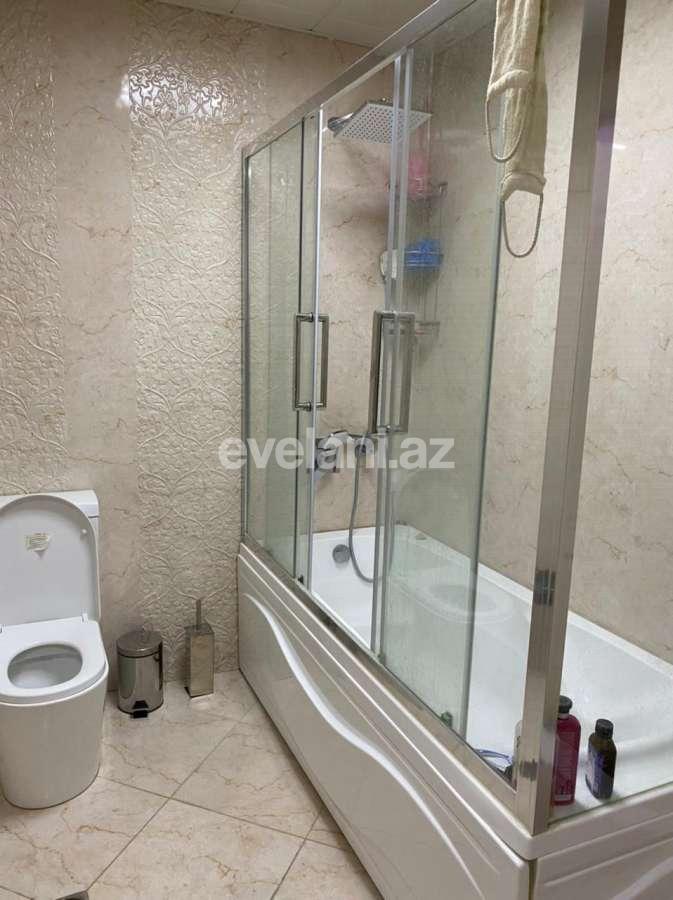 Kirayə verilir, yeni tikili, 2 otaqlı, 90 m², İnşaatçılar m.