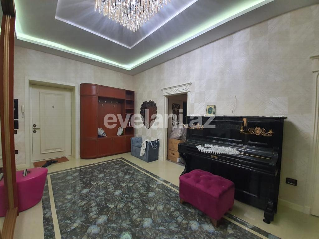 Kirayə verilir, yeni tikili, 4 otaqlı, 215 m², Şah İsmayıl Xətai m.