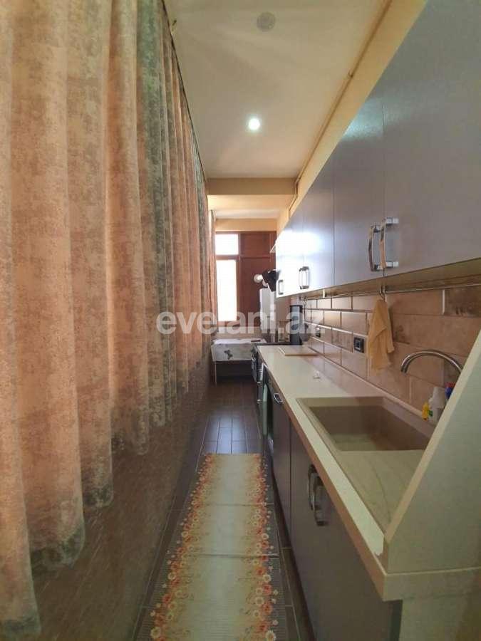 Kirayə verilir, yeni tikili, 4 otaqlı, 215 m², Şah İsmayıl Xətai m.
