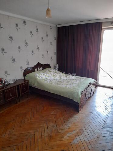 Продаётся, вторичка, 3-комнаты, 65 m², Бакиханова p.