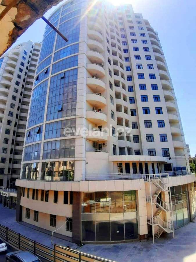 Sale, old building, 2 room, 55 m², Elmlar Akademiyası m.