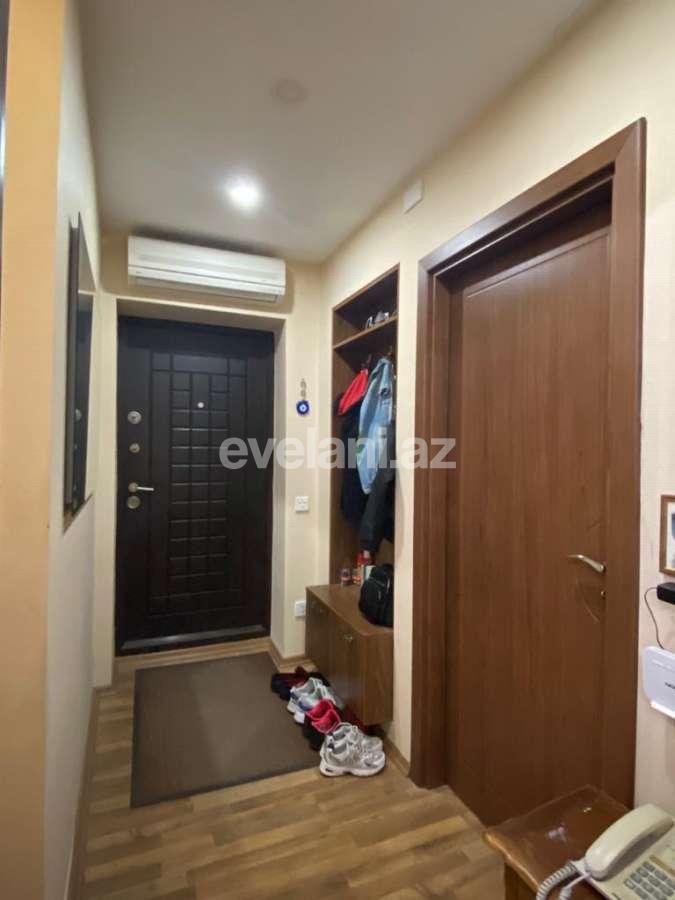 Satılır, köhnə tikili, 3 otaqlı, 75 m², Elmlər Akademiyası m.