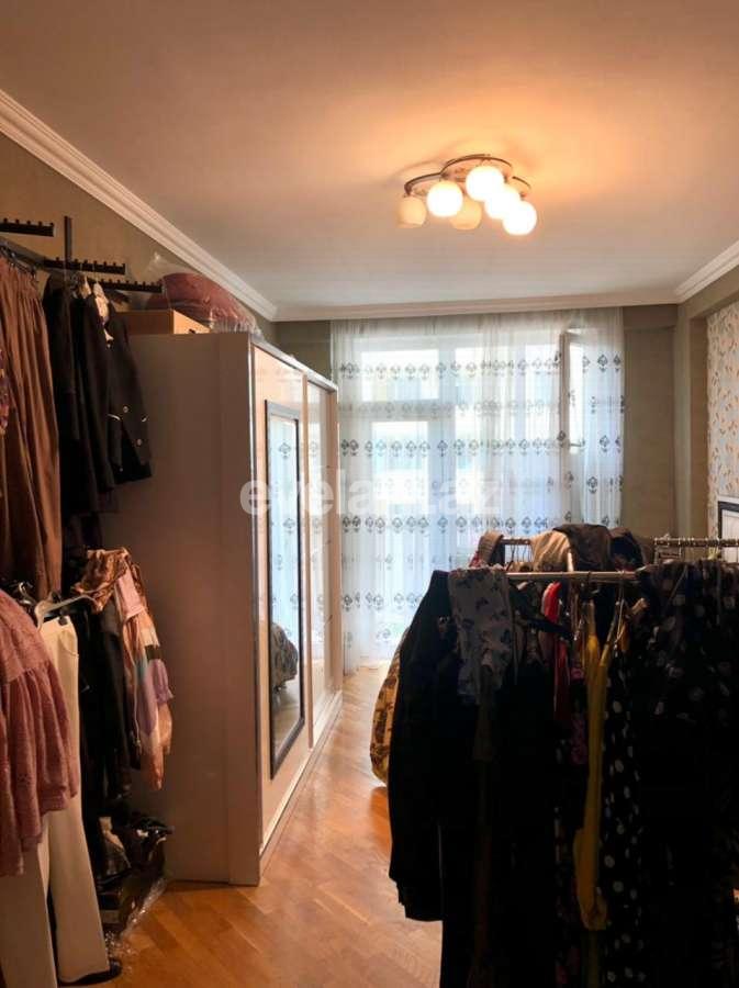 Satılır, yeni tikili, 3 otaqlı, 130 m², Azadlıq prospekti m.