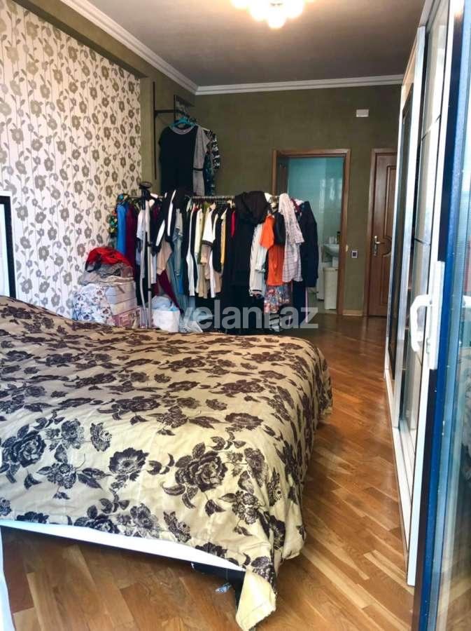 Satılır, yeni tikili, 3 otaqlı, 130 m², Azadlıq prospekti m.