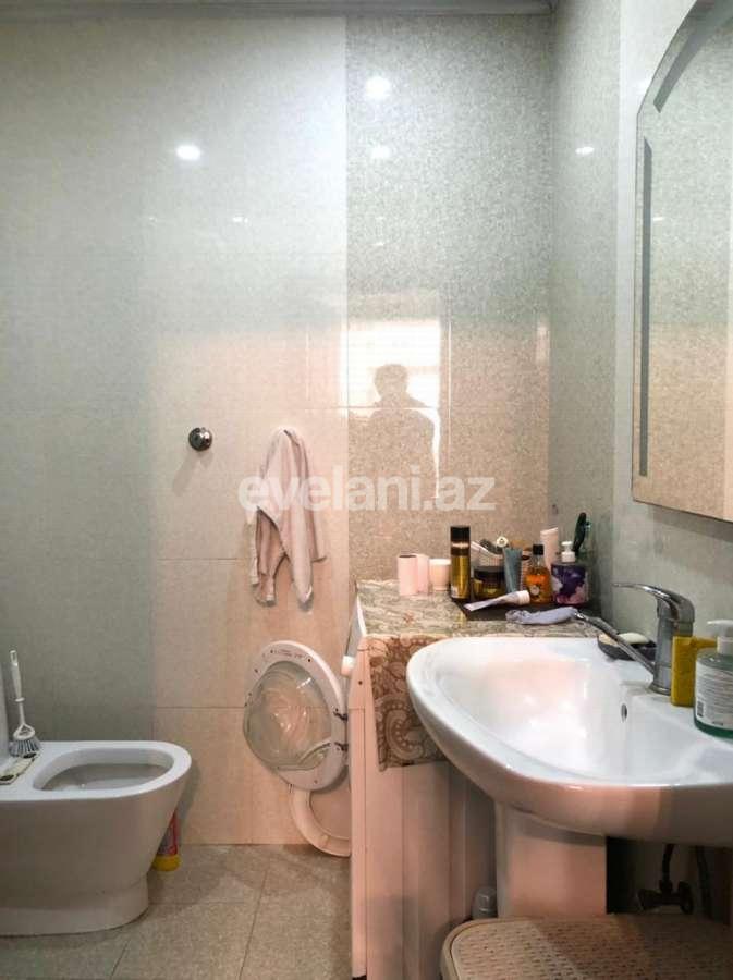 Satılır, yeni tikili, 3 otaqlı, 130 m², Azadlıq prospekti m.